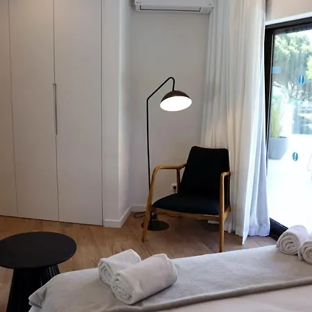 Hibiscus, Great Location In Vilamoura, Lush Lawns And Garden Willa *