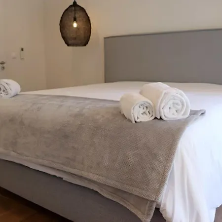 Hibiscus, Great Location In Vilamoura, Lush Lawns And Garden
