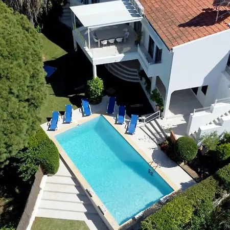 Hibiscus, Great Location In Vilamoura, Lush Lawns And Garden * Quarteira