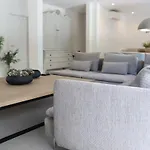 Hibiscus, Great Location In Vilamoura, Lush Lawns And Garden