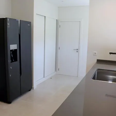 Hibiscus, Great Location In Vilamoura, Lush Lawns And Garden Villa Quarteira