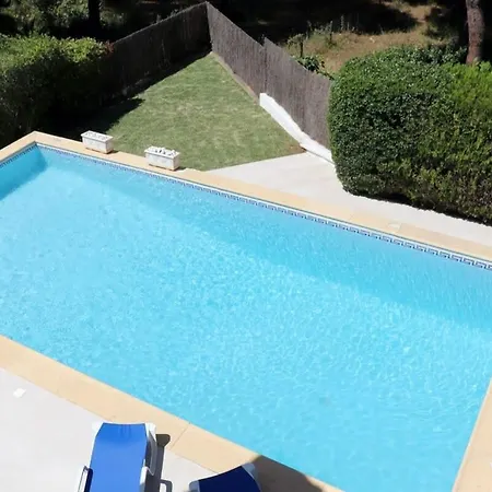 Hibiscus, Great Location In Vilamoura, Lush Lawns And Garden * Quarteira