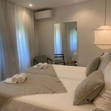 Hibiscus, Great Location In Vilamoura, Lush Lawns And Garden *